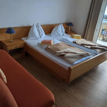 Mit Seeterasse & Zur Landeroith * Weyregg