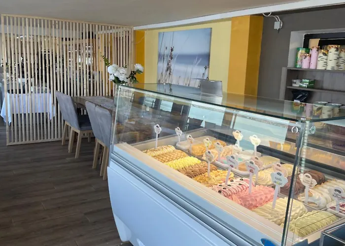 Mit Seeterasse & Zur Landeroith * Weyregg