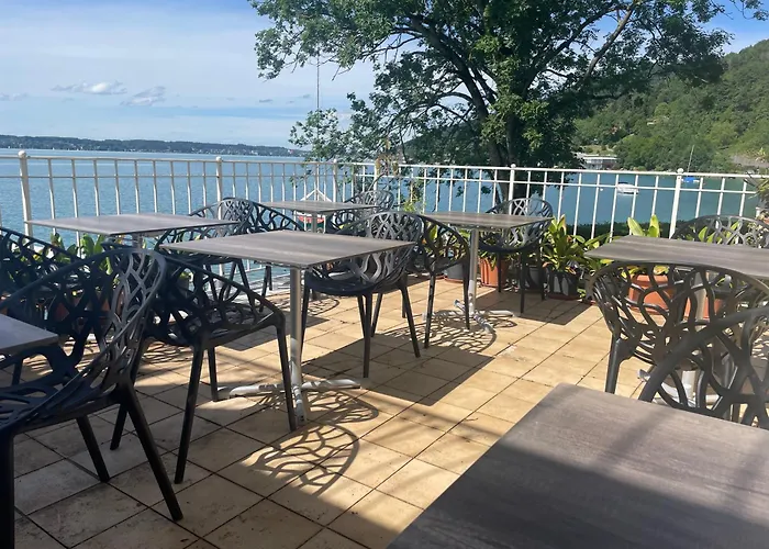 Mit Seeterasse & Zur Landeroith Weyregg