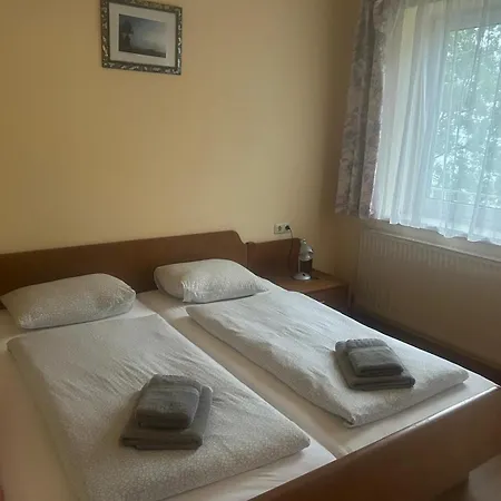 Mit Seeterasse & Zur Landeroith * Weyregg