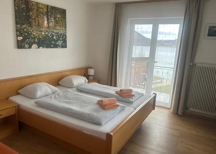 Mit Seeterasse & Zur Landeroith Weyregg